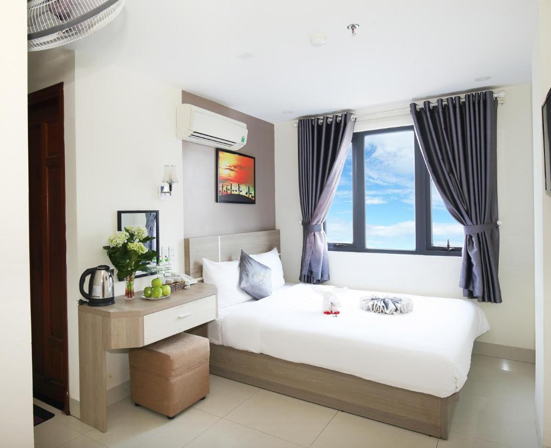 Thanh Nhan Hotel Da Nang Exterior photo